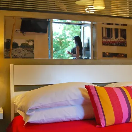 Maison Artistico Guest house Rome
