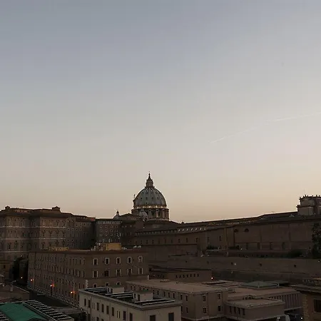 Maison Artistico Guest house Rome